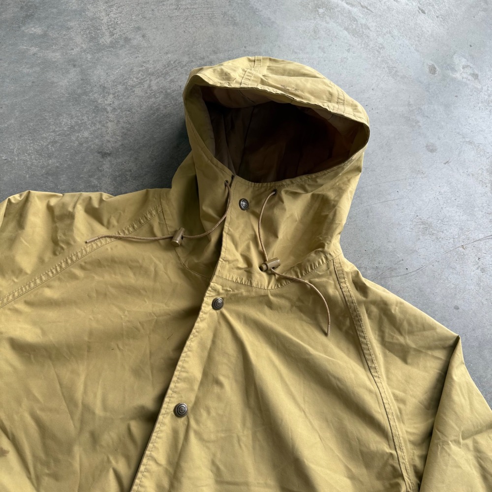Vintage 10x Gore-Tex Mountain Parka Jacket Tan Khaki Mens Large X37225GN